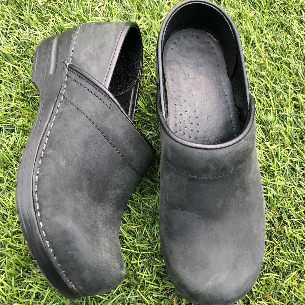 Sanita clog